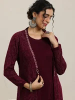 Maroon Solid Wool Straight Kurta - Image 3
